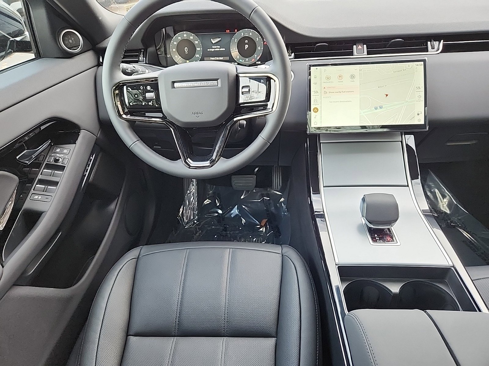 2025 Land Rover Range Rover Evoque S photo 4