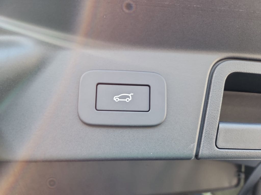 2026 Land Rover Range Rover Velar S - Photo 14