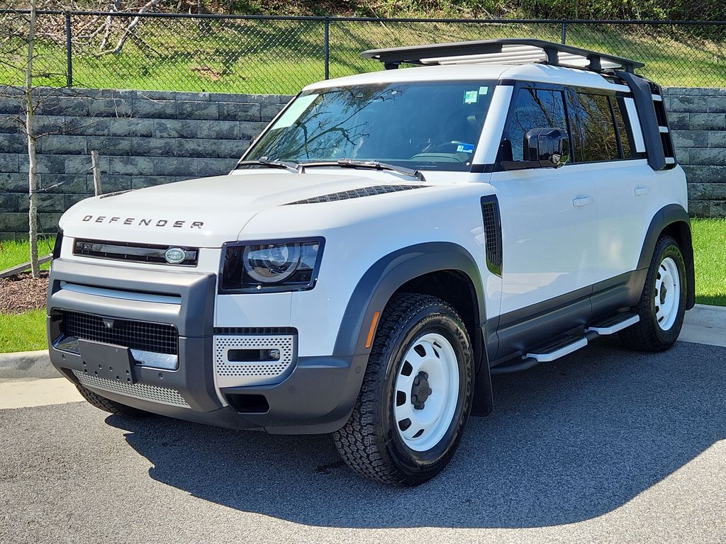 2023 Land Rover Defender S's photo