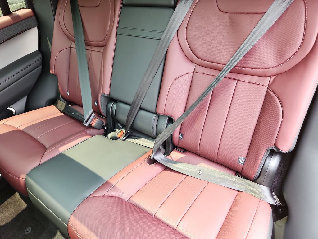 2025 Land Rover Range Rover Sport Dynamic SE - Photo 25