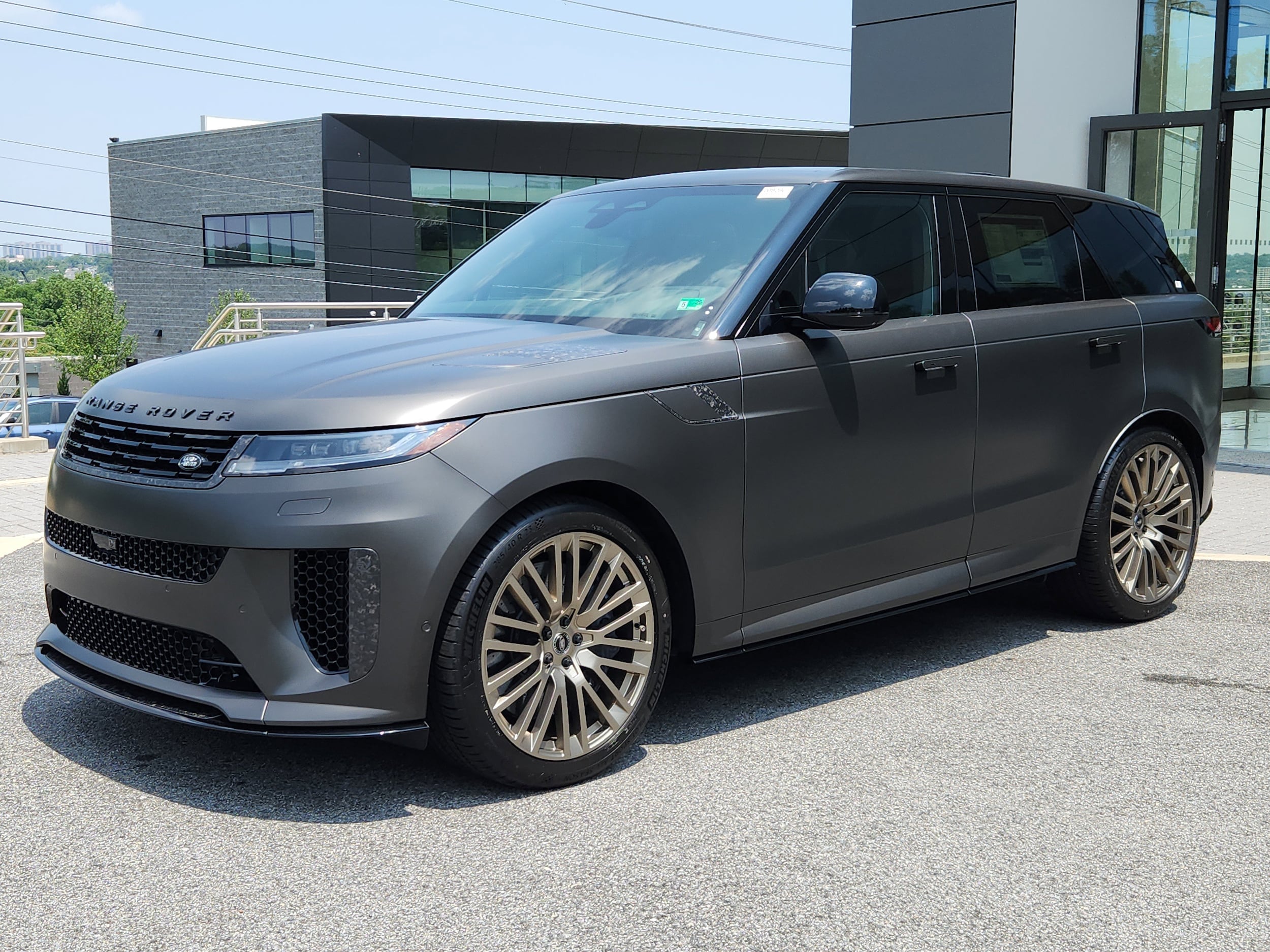2025 Land Rover Range Rover Sport SV Edition Two's photo