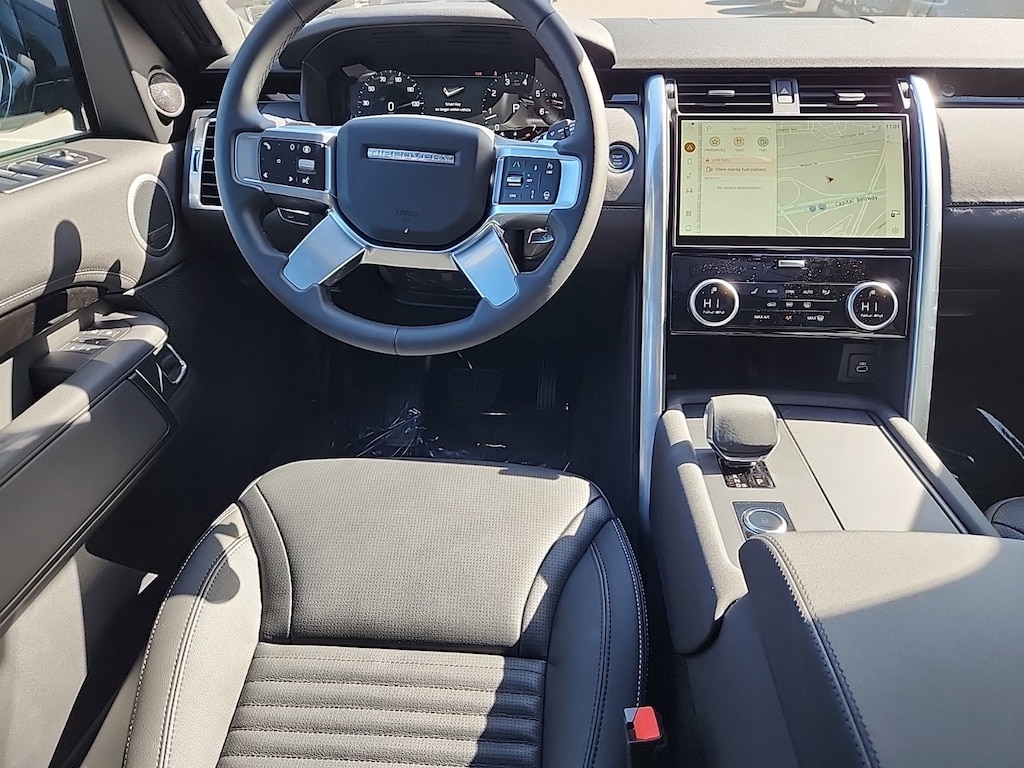 Used 2025 Land Rover Discovery P300 S SUV