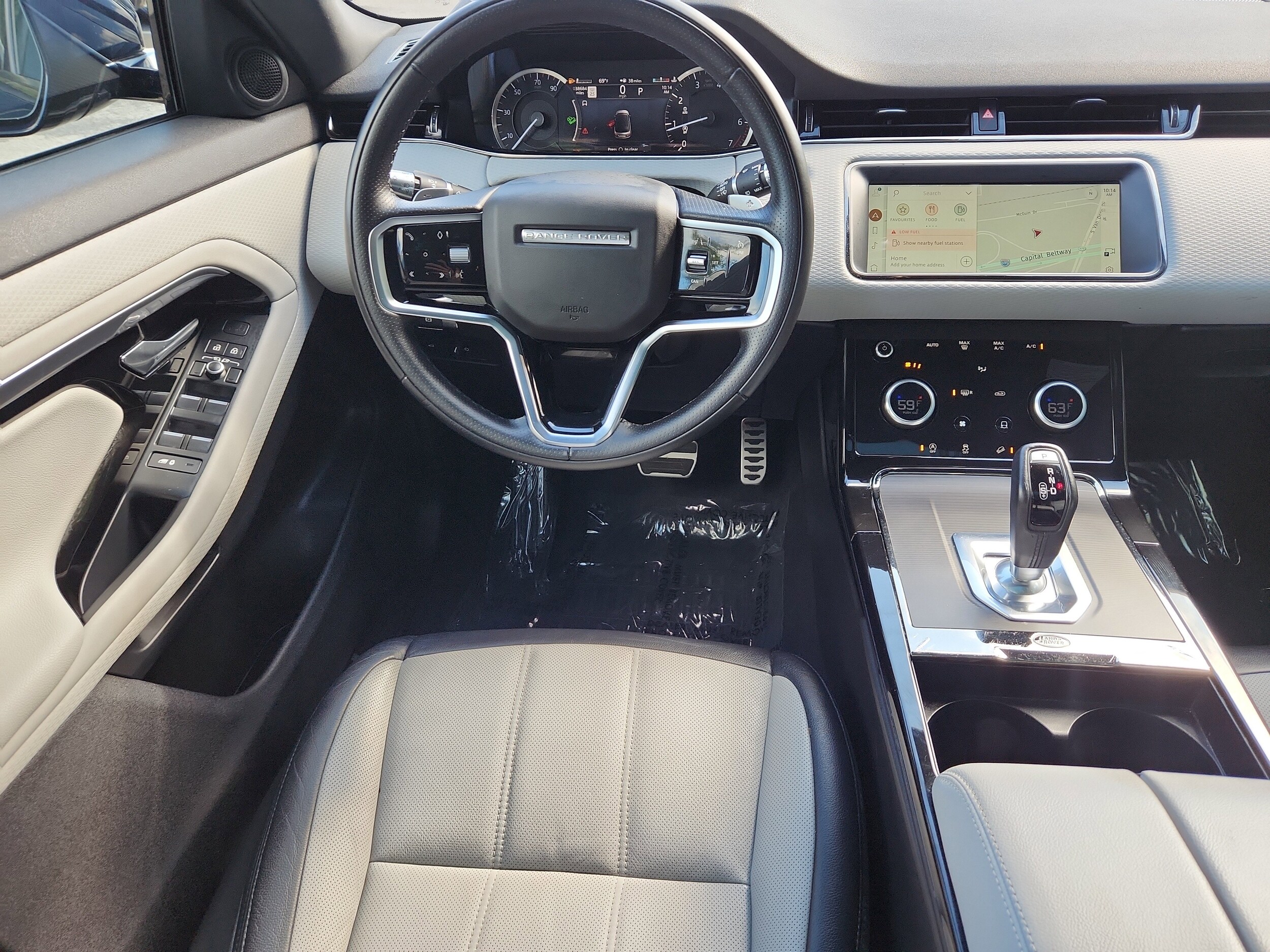 2022 Land Rover Range Rover Evoque R-Dynamic S photo 2