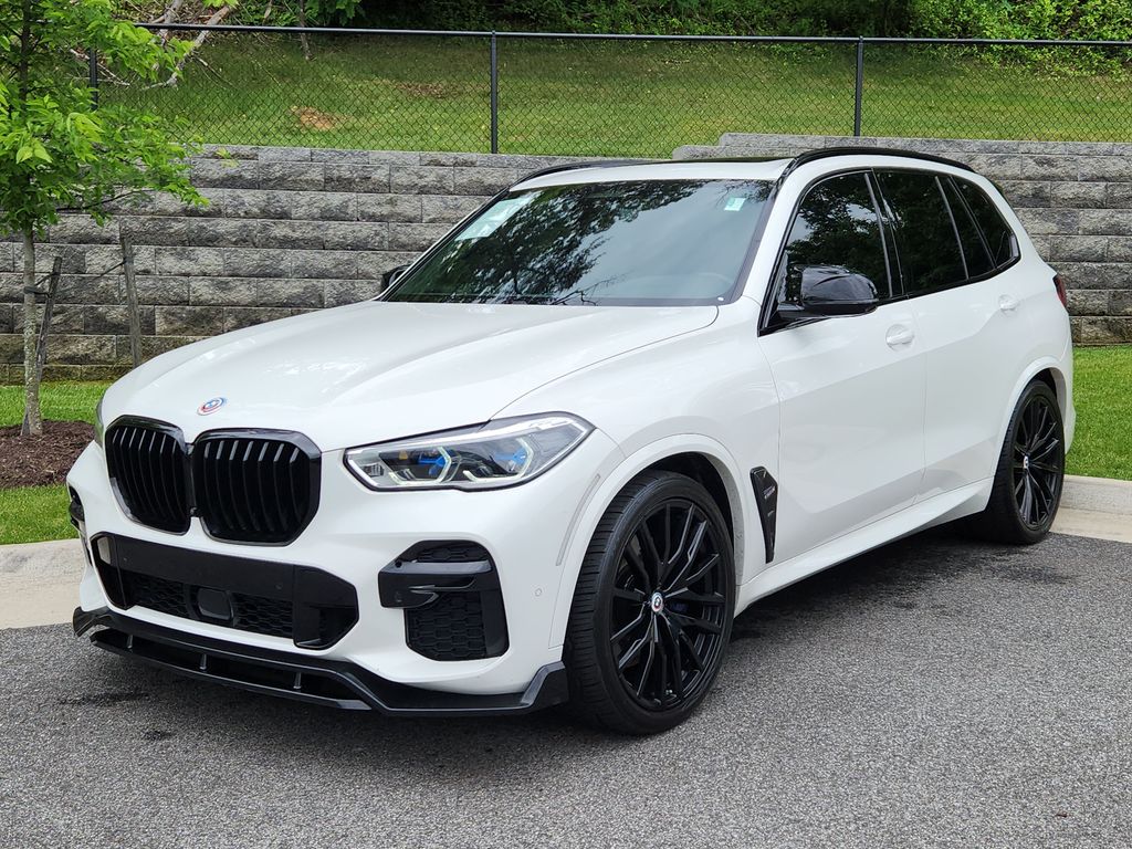 2023 BMW X5 M50i's photo