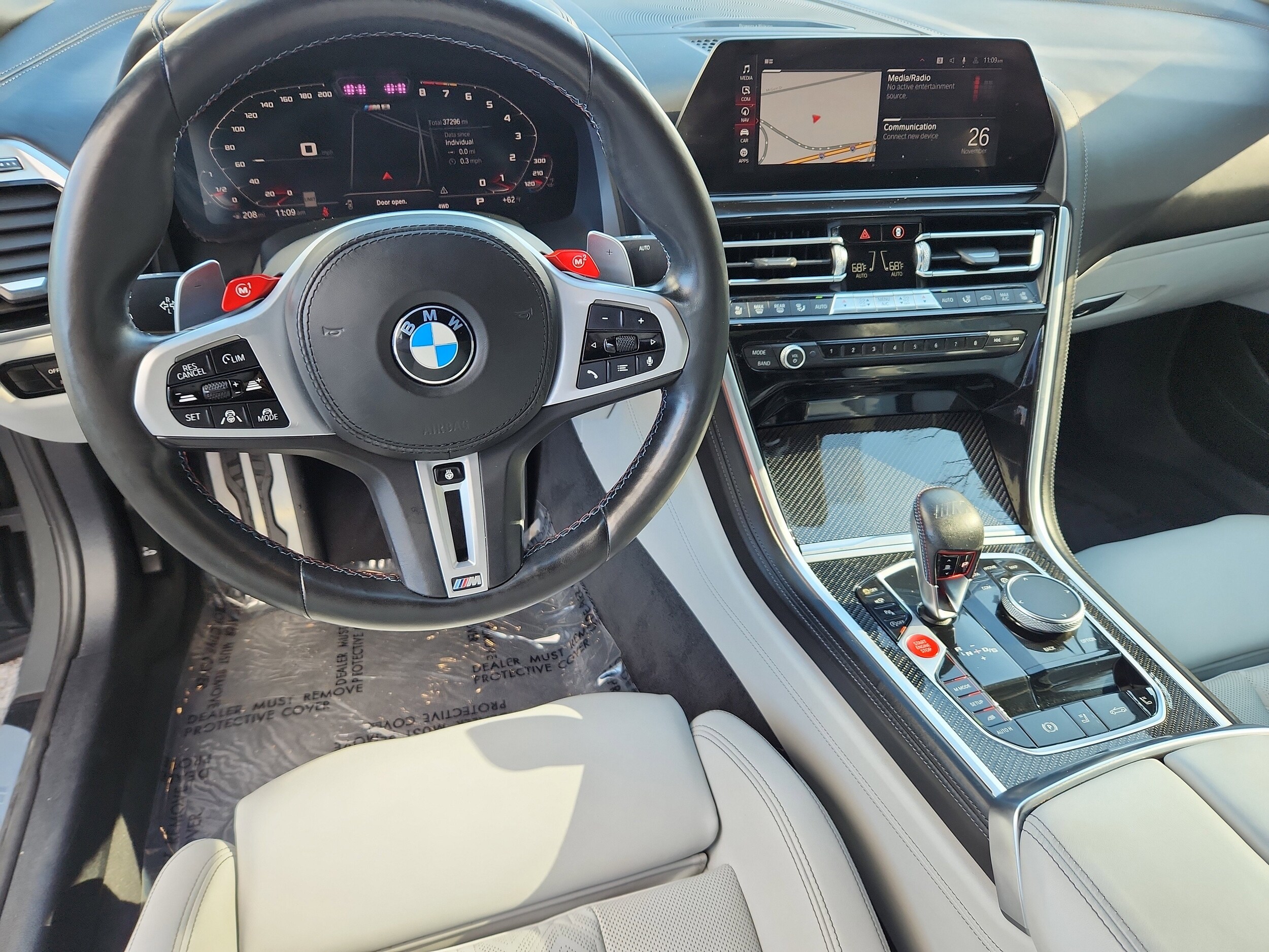 2020 Bmw M8 Convertible photo 2