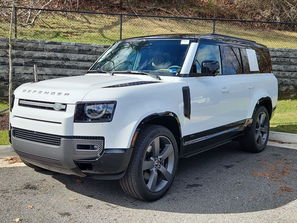 2025 Land Rover Defender V8