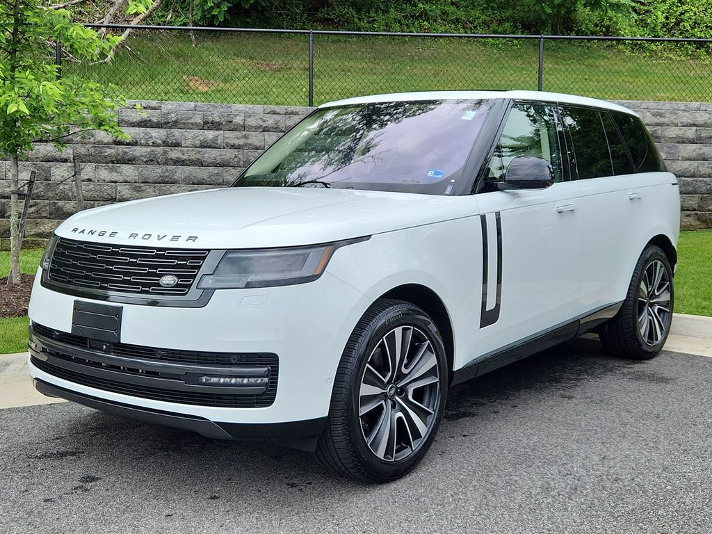 2023 Land Rover Range Rover 3.0 SE SWB's photo