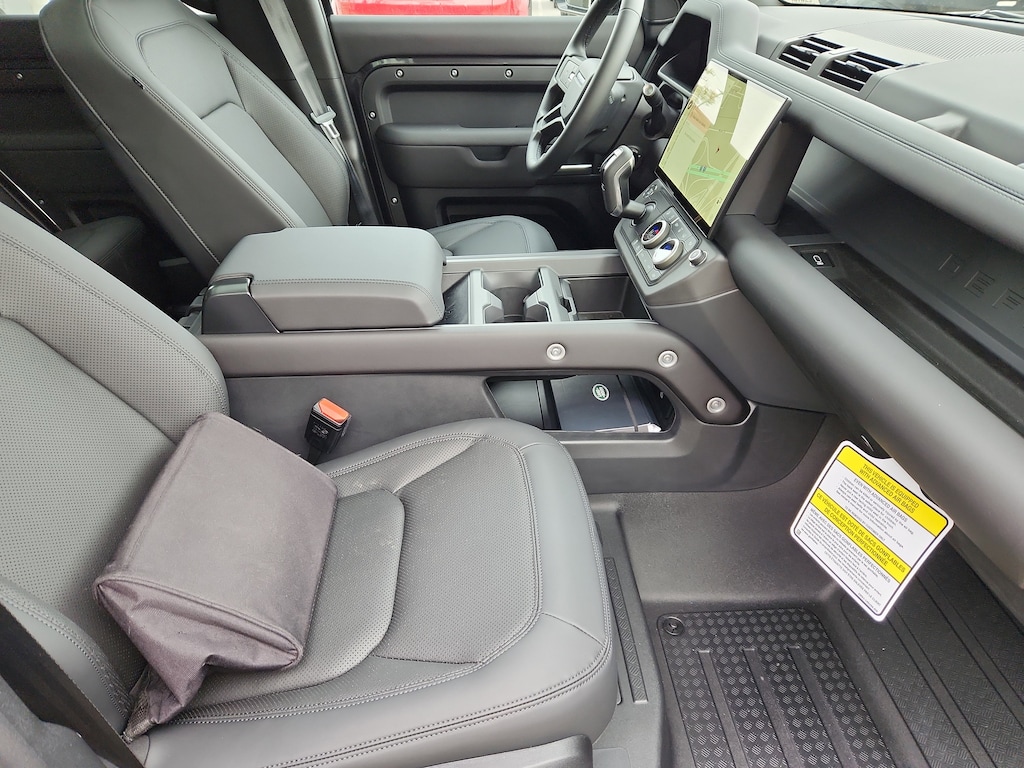 New 2026 Land Rover Defender 110 110S SUV