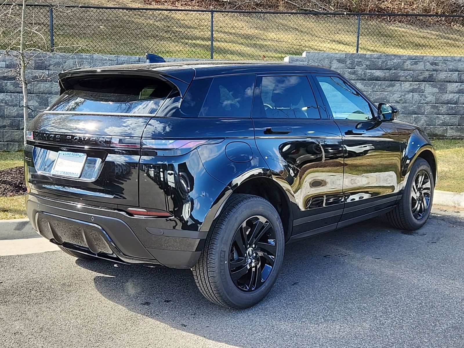 2026 Land Rover Range Rover Evoque S photo 2