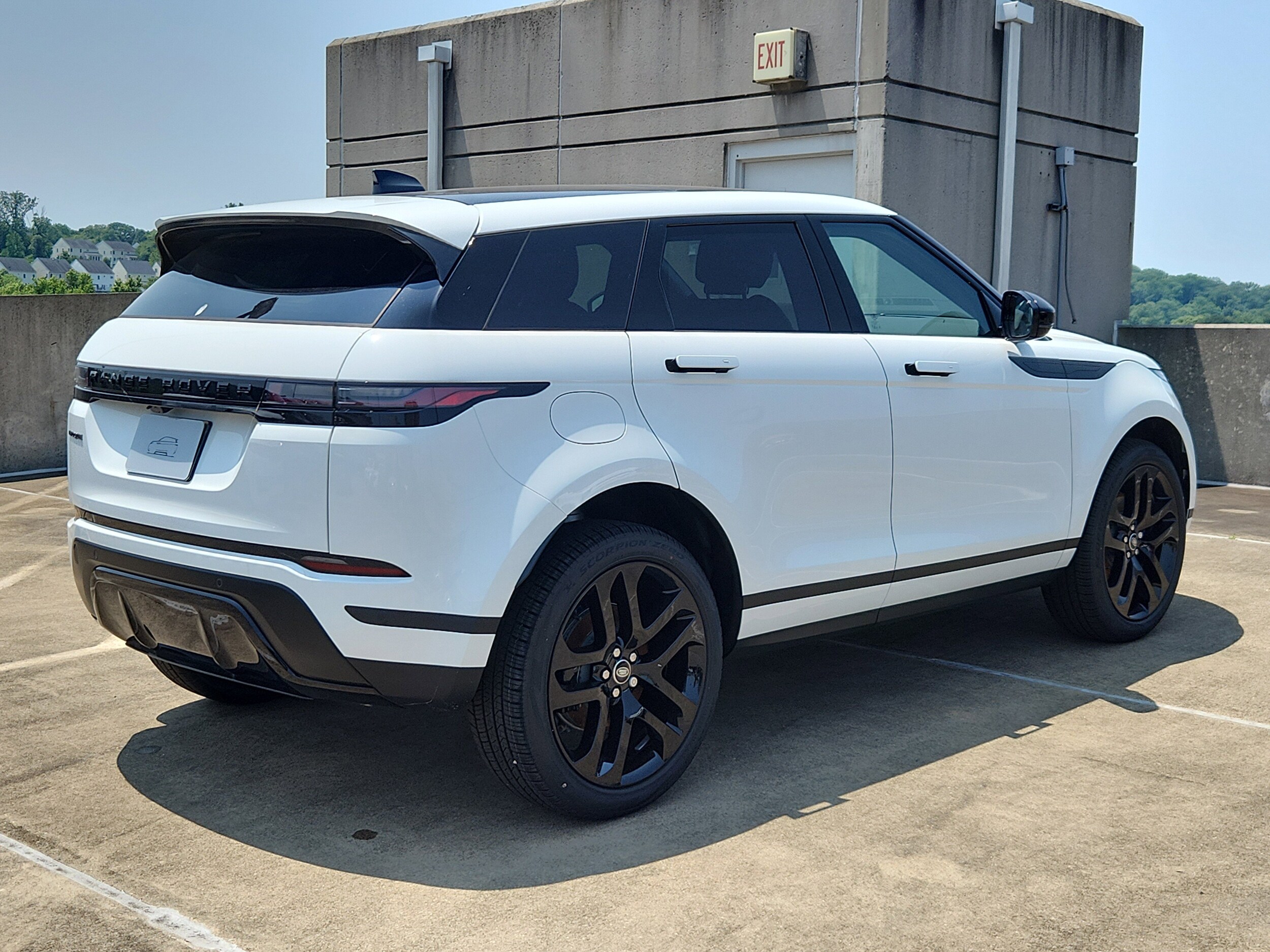 2026 Land Rover Range Rover Evoque S photo 2
