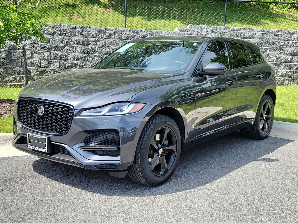 2023 Jaguar F-PACE P250 S's photo