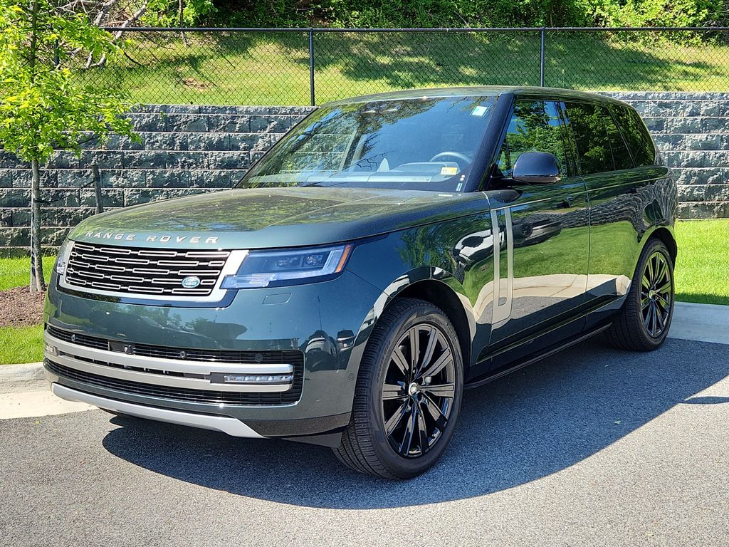 2025 Land Rover Range Rover 3.0 SE SWB's photo