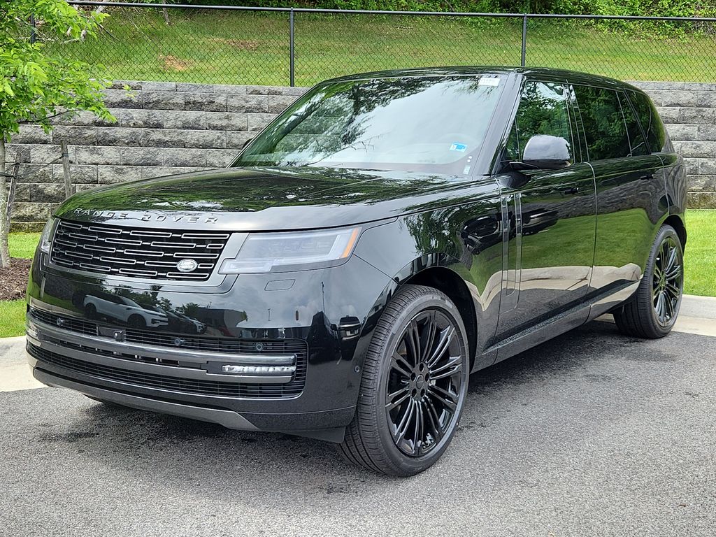 2026 Land Rover Range Rover 3.0 SE LWB 7's photo