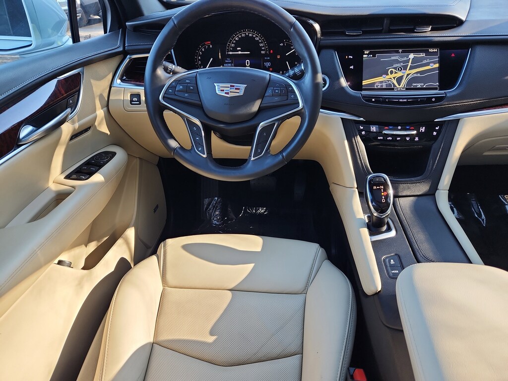Used 2018 CADILLAC XT5 Premium Luxury SUV