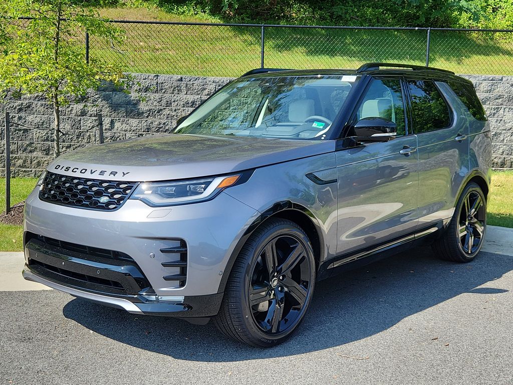 2025 Land Rover Discovery Dynamic SE