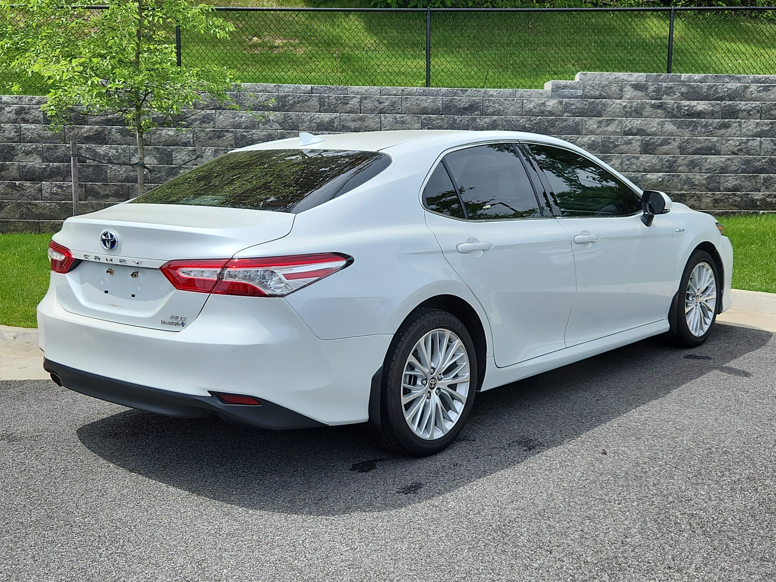 Used 2020 Toyota Camry XLE with VIN 4T1F31AK4LU543299 for sale in Alexandria, VA