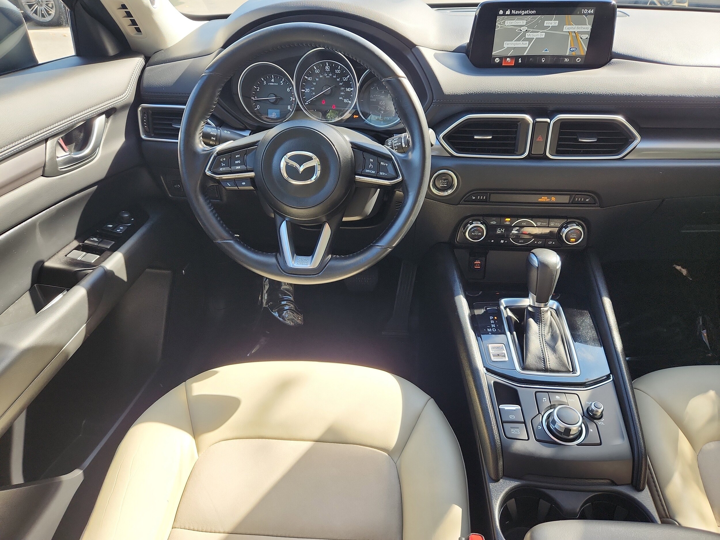 2017 Mazda CX-5 Touring photo 3