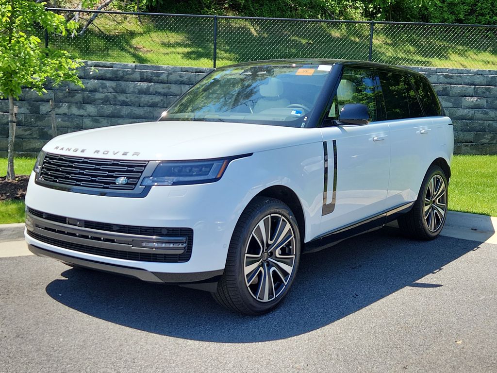 2026 Land Rover Range Rover 3.0 PHEV SE SWB's photo