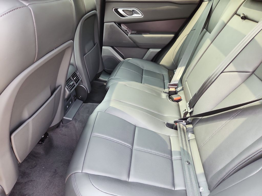 2026 Land Rover Range Rover Velar Dynamic SE - Photo 5
