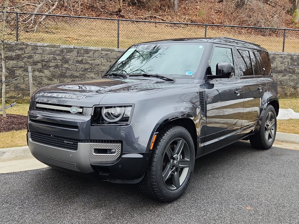 2023 Land Rover Defender X-Dynamic SE's photo