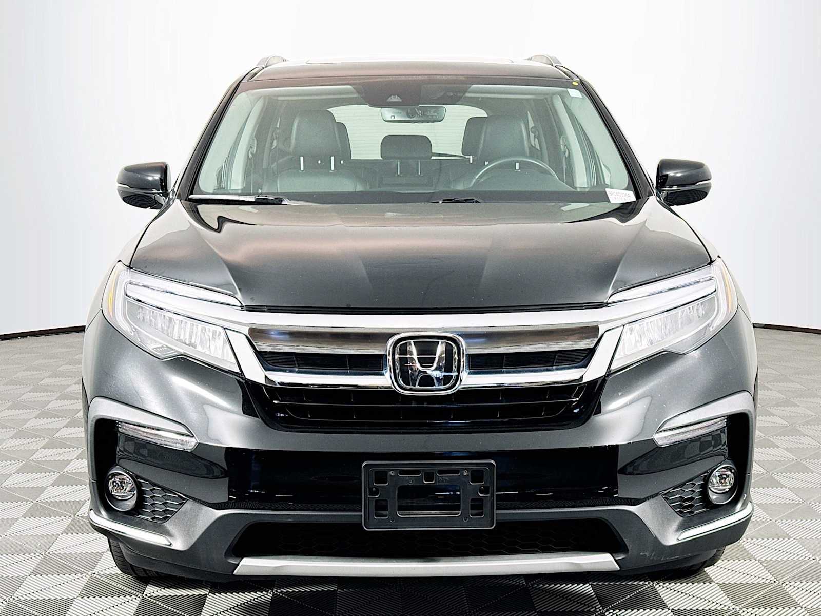 Used 2022 Honda Pilot Touring with VIN 5FNYF6H91NB013680 for sale in Boston, MA