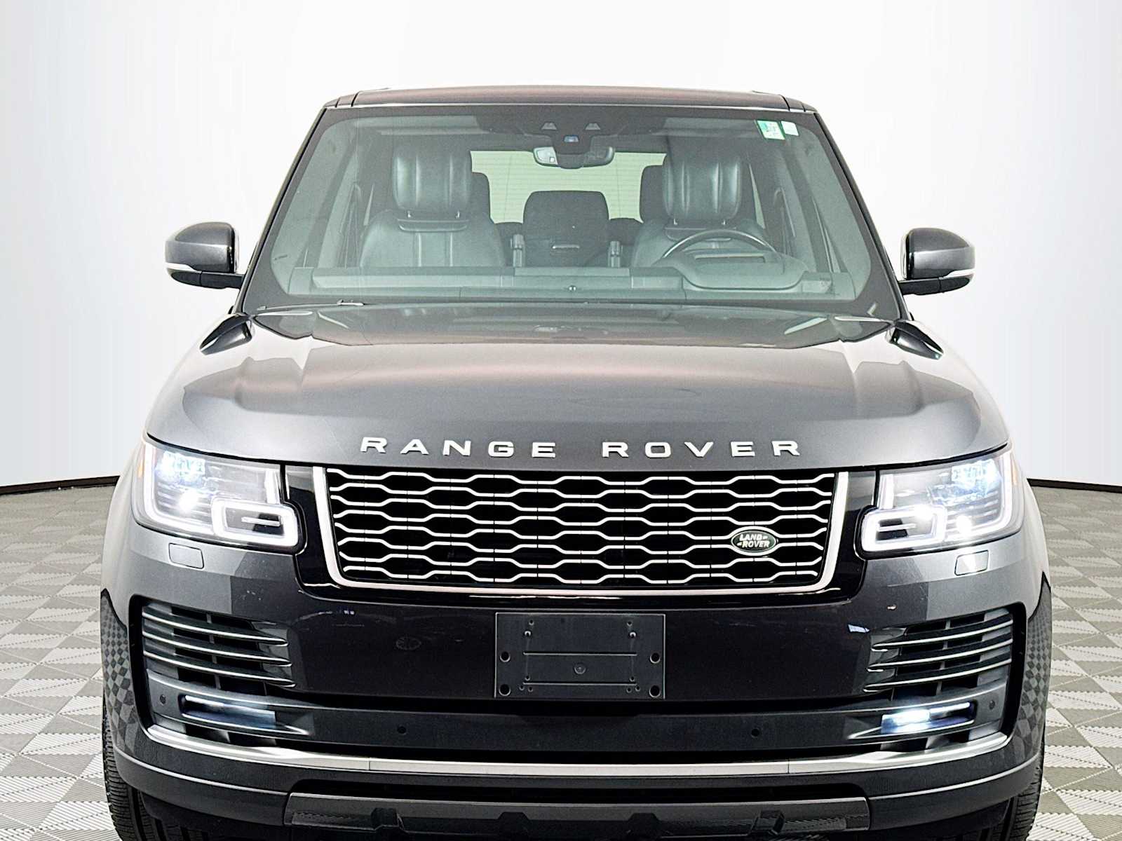 Used 2019 Land Rover Range Rover HSE with VIN SALGS2SV9KA549621 for sale in Boston, MA