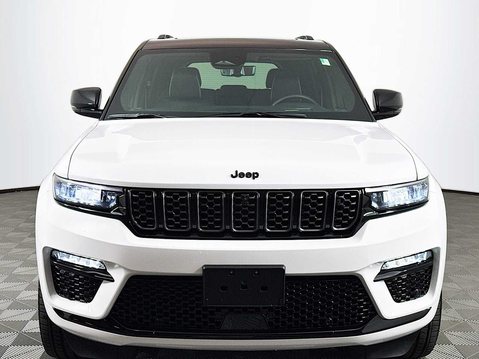 Used 2025 Jeep Grand Cherokee Summit Reserve with VIN 1C4RJHEG6S8696666 for sale in Boston, MA