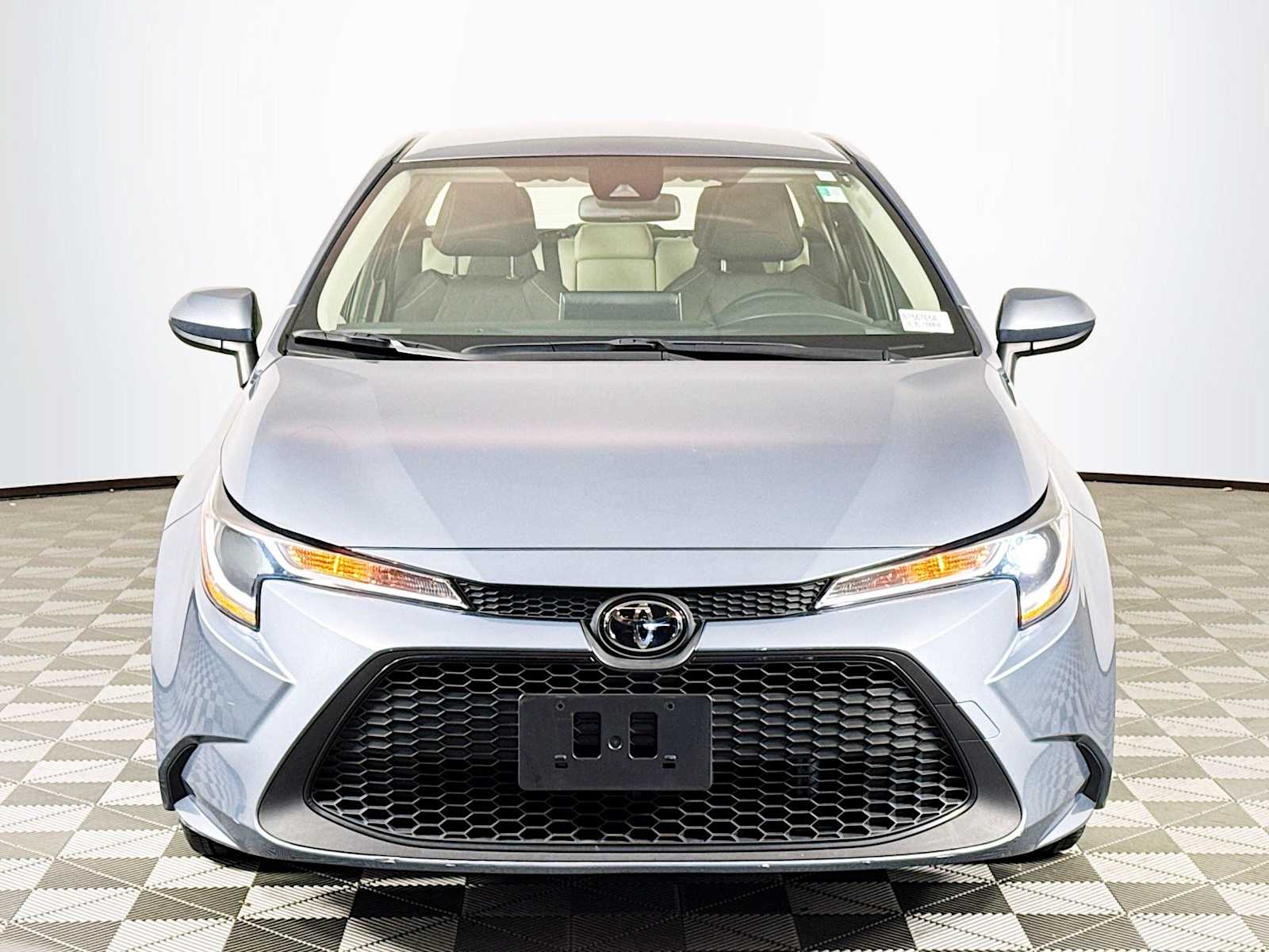 Used 2020 Toyota Corolla LE with VIN JTDEPRAE6LJ029162 for sale in Boston, MA