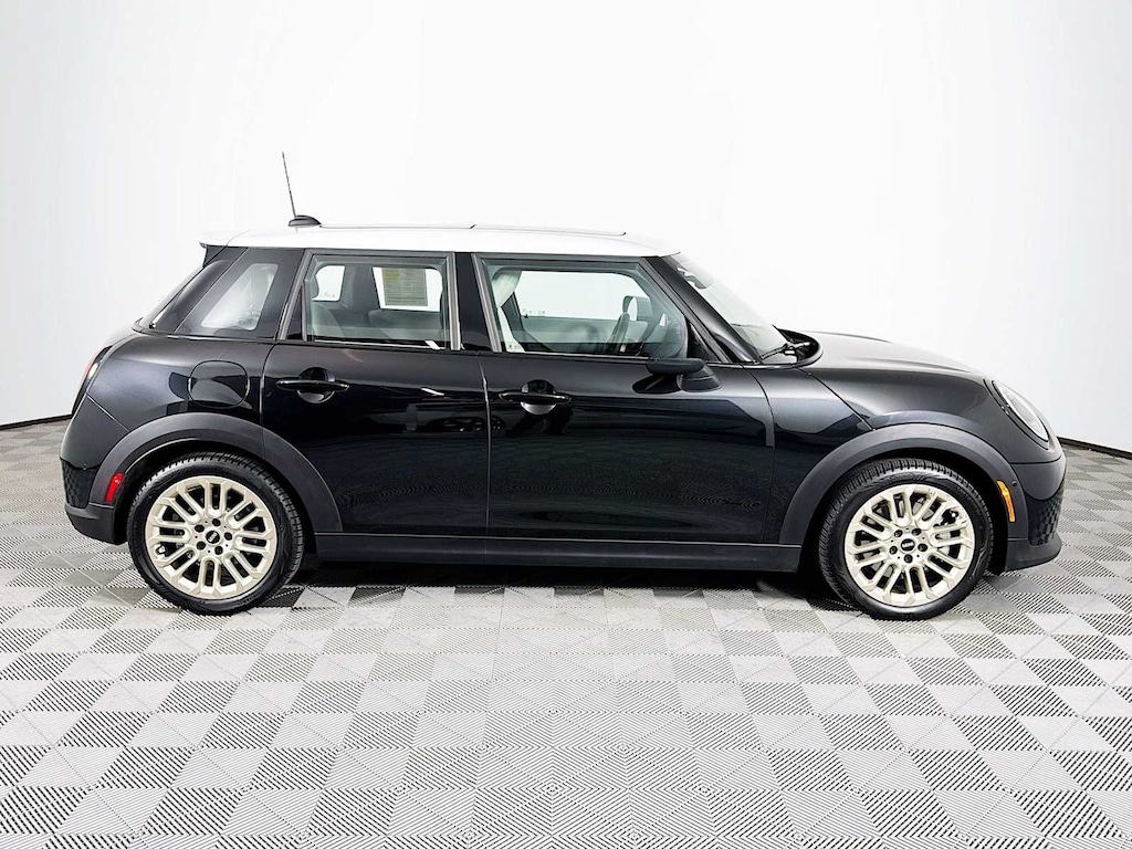Used 2025 MINI Hardtop 4 Door Cooper S Hatchback