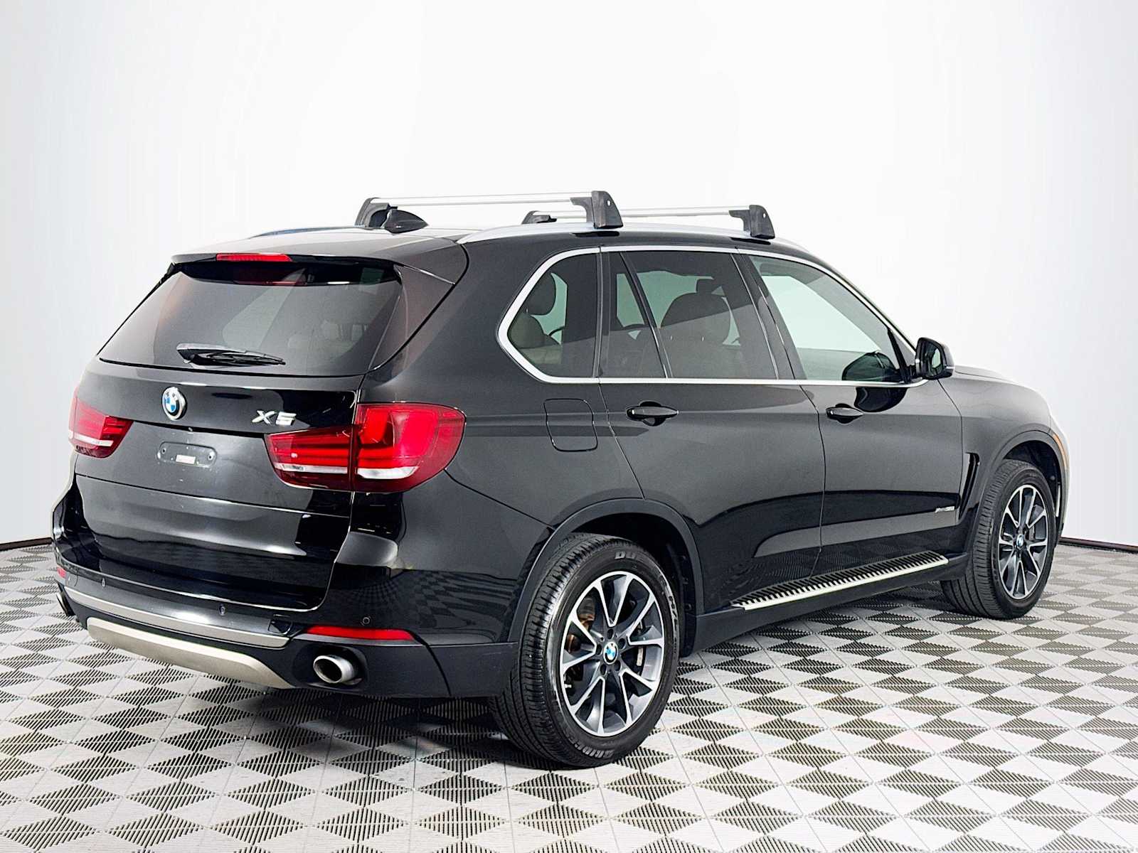 Image 5 of 2017 BMW X5 xDrive35i SUV
