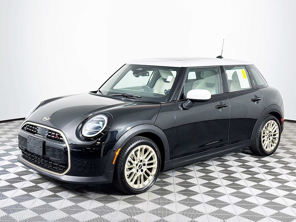 Used 2025 MINI Hardtop 4 Door Cooper S Hatchback