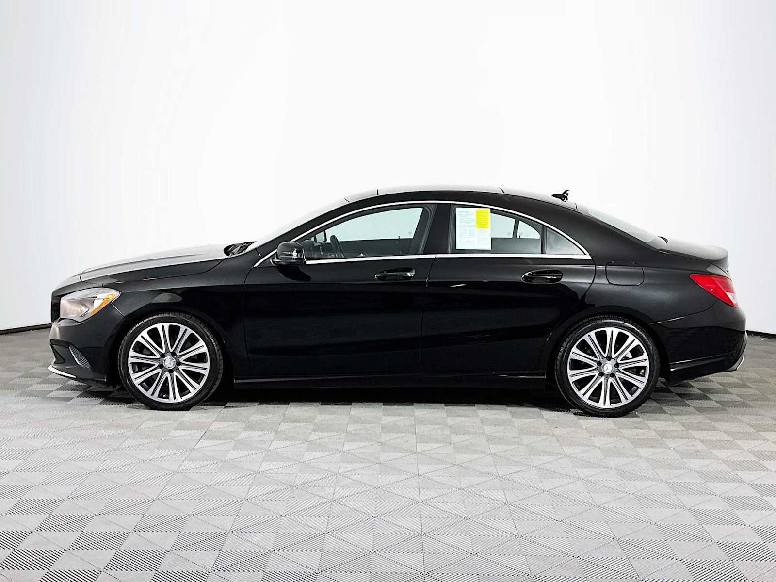 Image 8 of 2017 Mercedes-Benz CLA 250 Coupe
