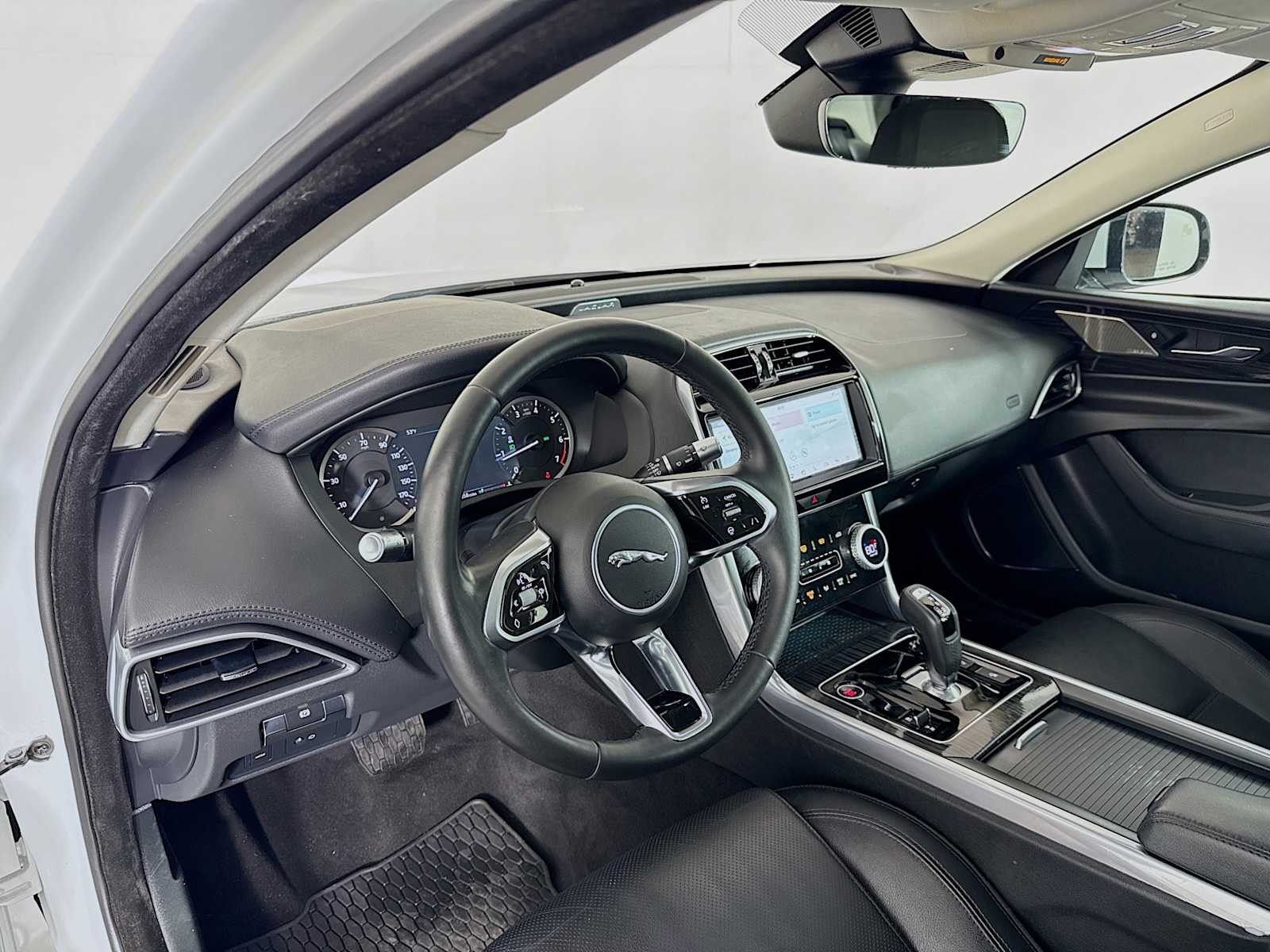 Image 9 of 2020 Jaguar XE S Sedan