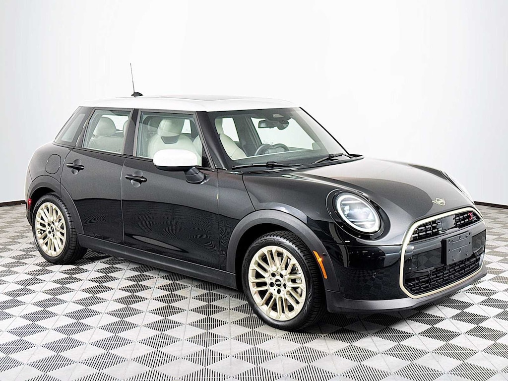 Used 2025 MINI Hardtop 4 Door Cooper S Hatchback