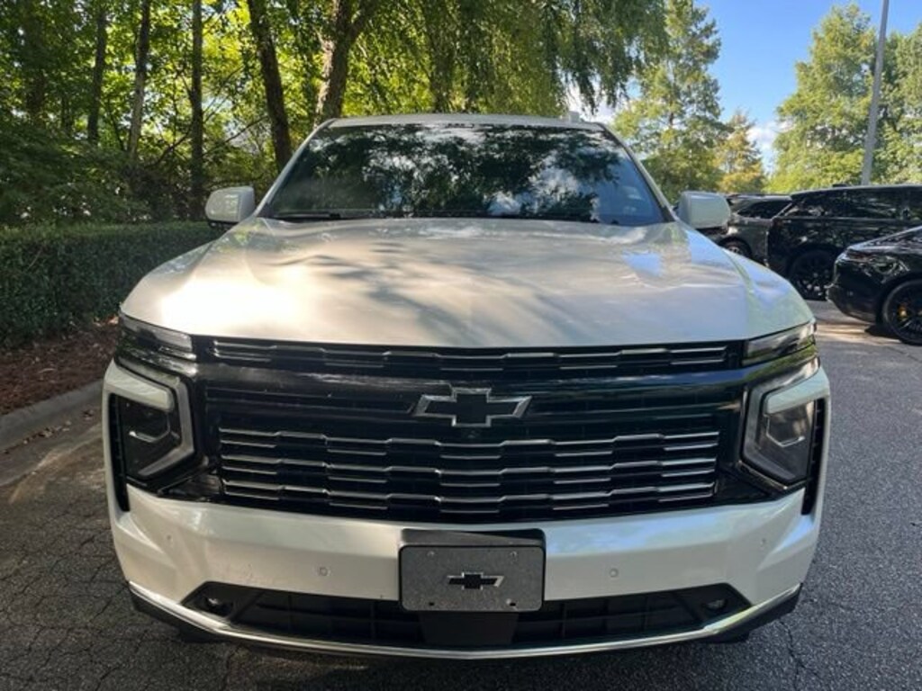 Used 2025 Chevrolet Suburban High Country SUV