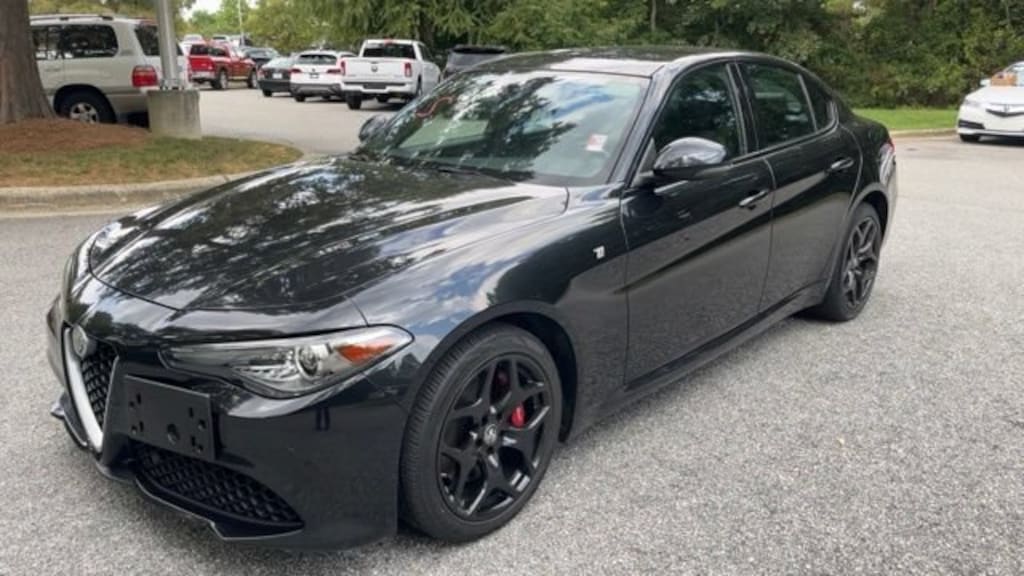 Used 2022 Alfa Romeo Giulia Ti Sedan
