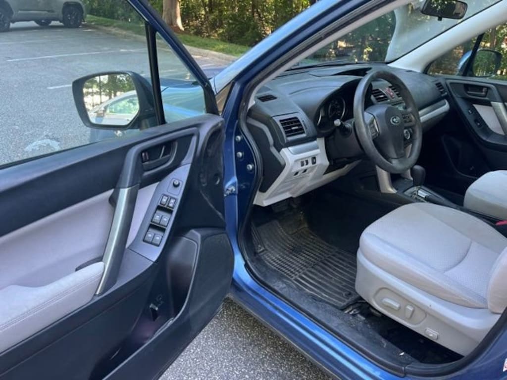 Used 2015 Subaru Forester 2.5i Premium SUV