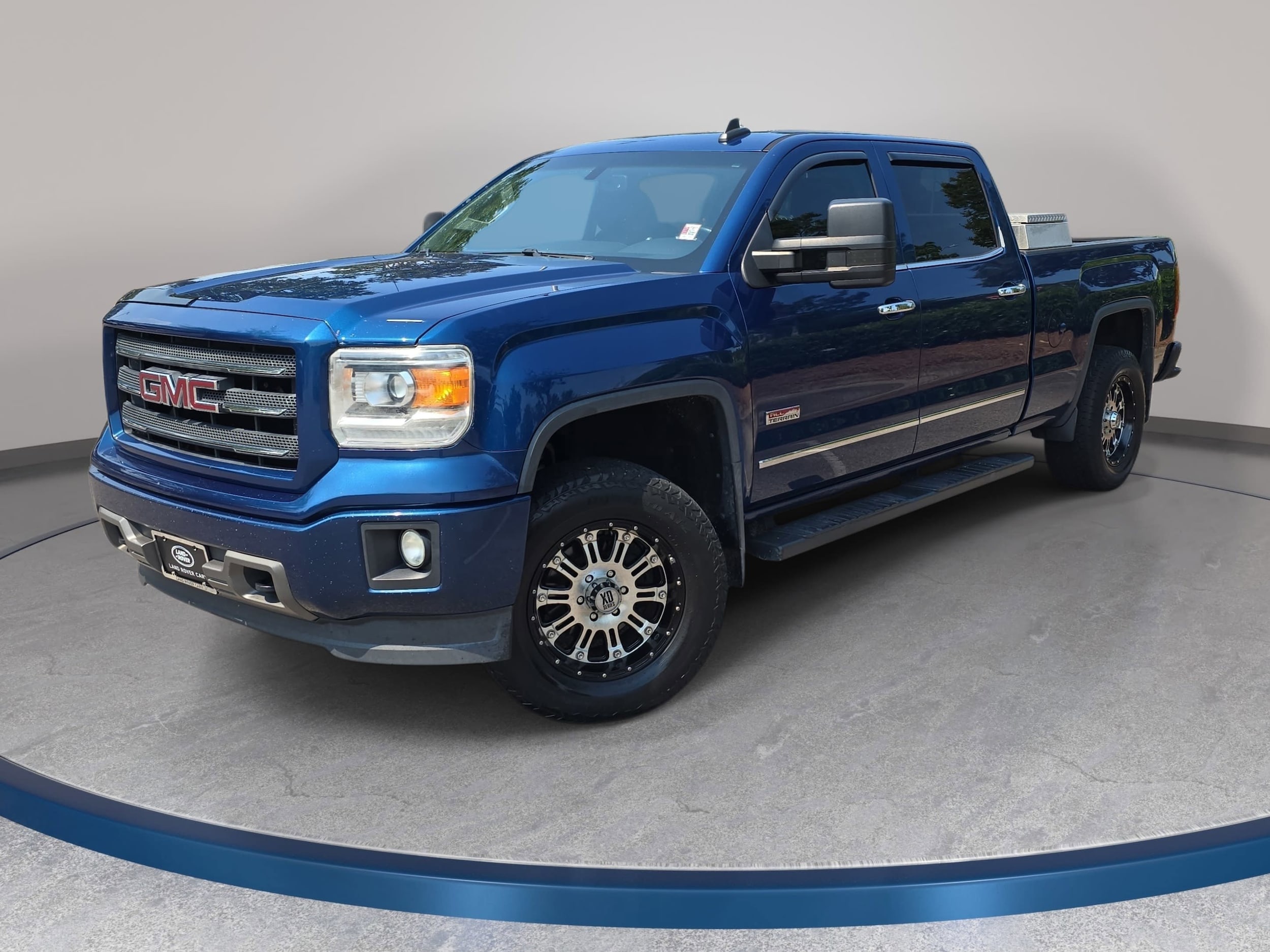 2015 GMC Sierra 4WD Crew Cab SLT SWB's photo