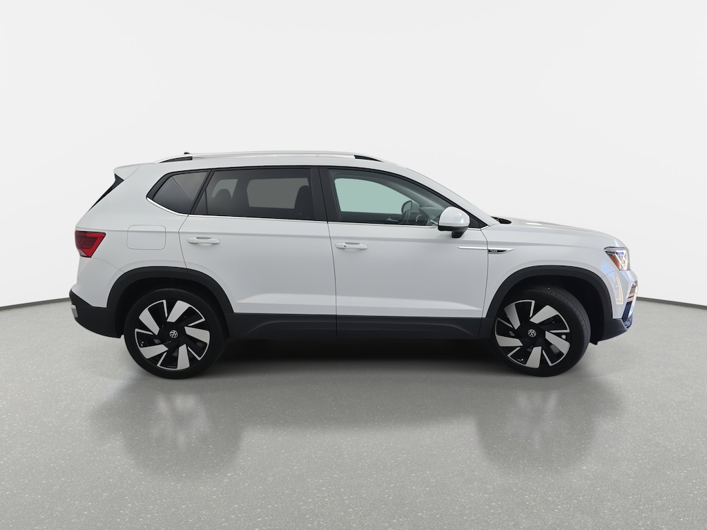 Used 2024 Volkswagen Taos SEL SUV