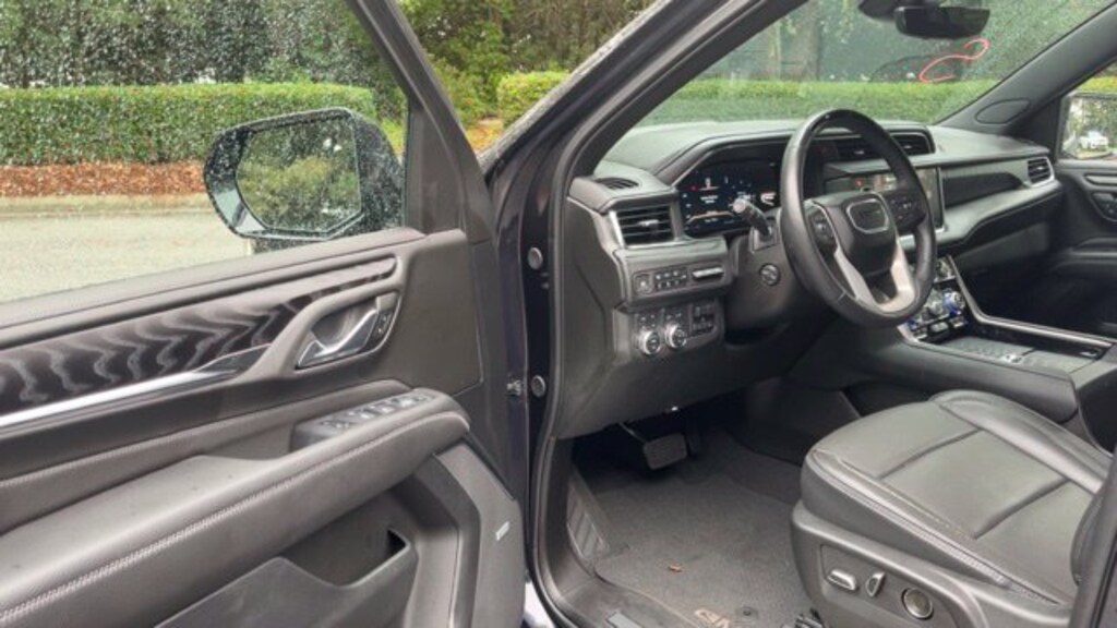 Used 2024 GMC Yukon Denali SUV