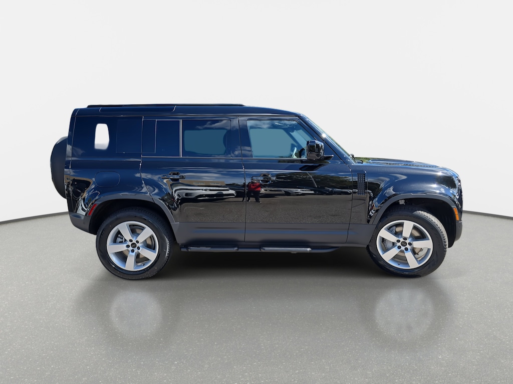 New 2026 Land Rover Defender 110 S 300PS SUV