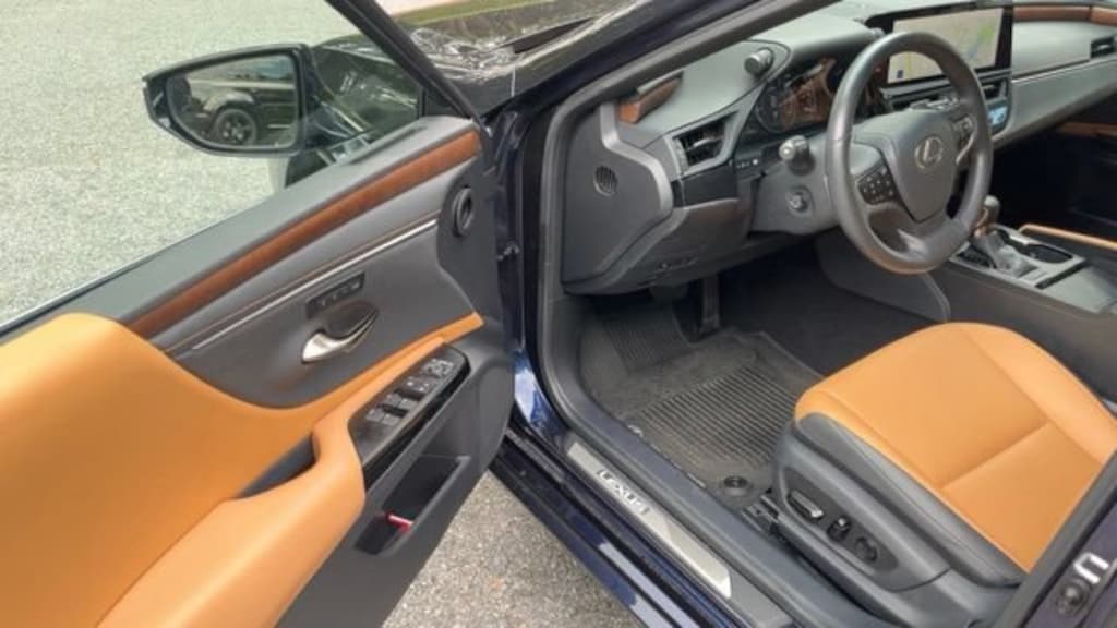 Used 2025 Lexus ES ES 350 Sedan