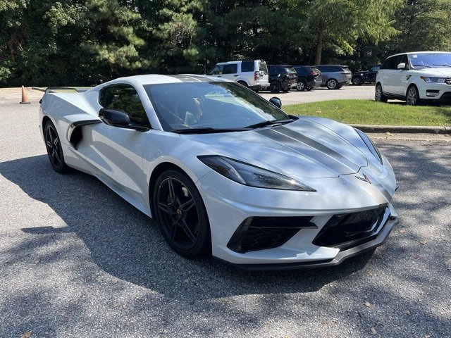2022 Chevrolet Corvette 2LT Coupe photo 2