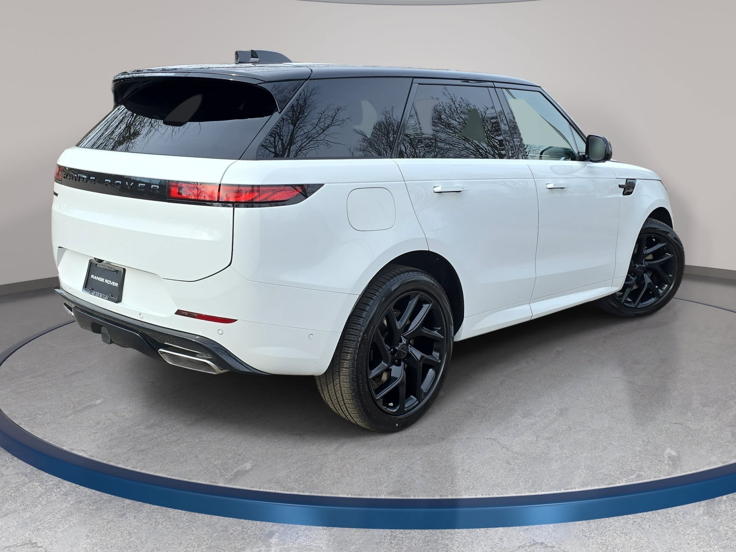 2026 Land Rover Range Rover Sport Dynamic SE - Photo 4