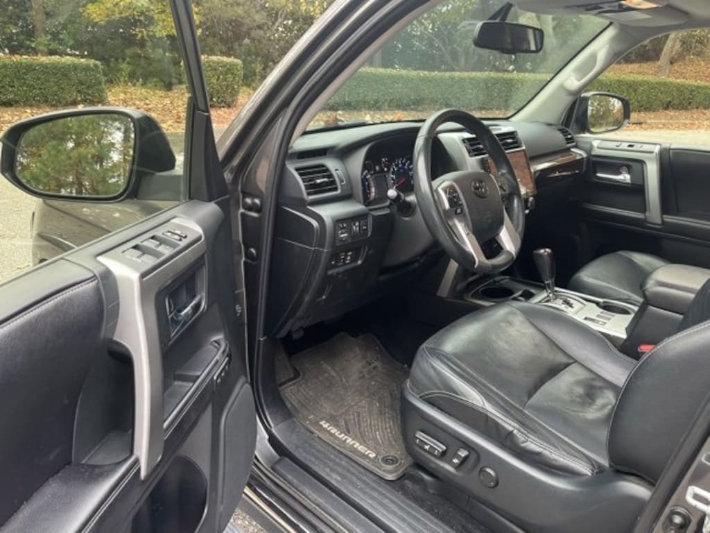 Used 2016 Toyota 4Runner Limited SUV