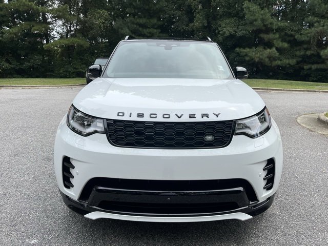 2025 Land Rover Discovery SE photo 3