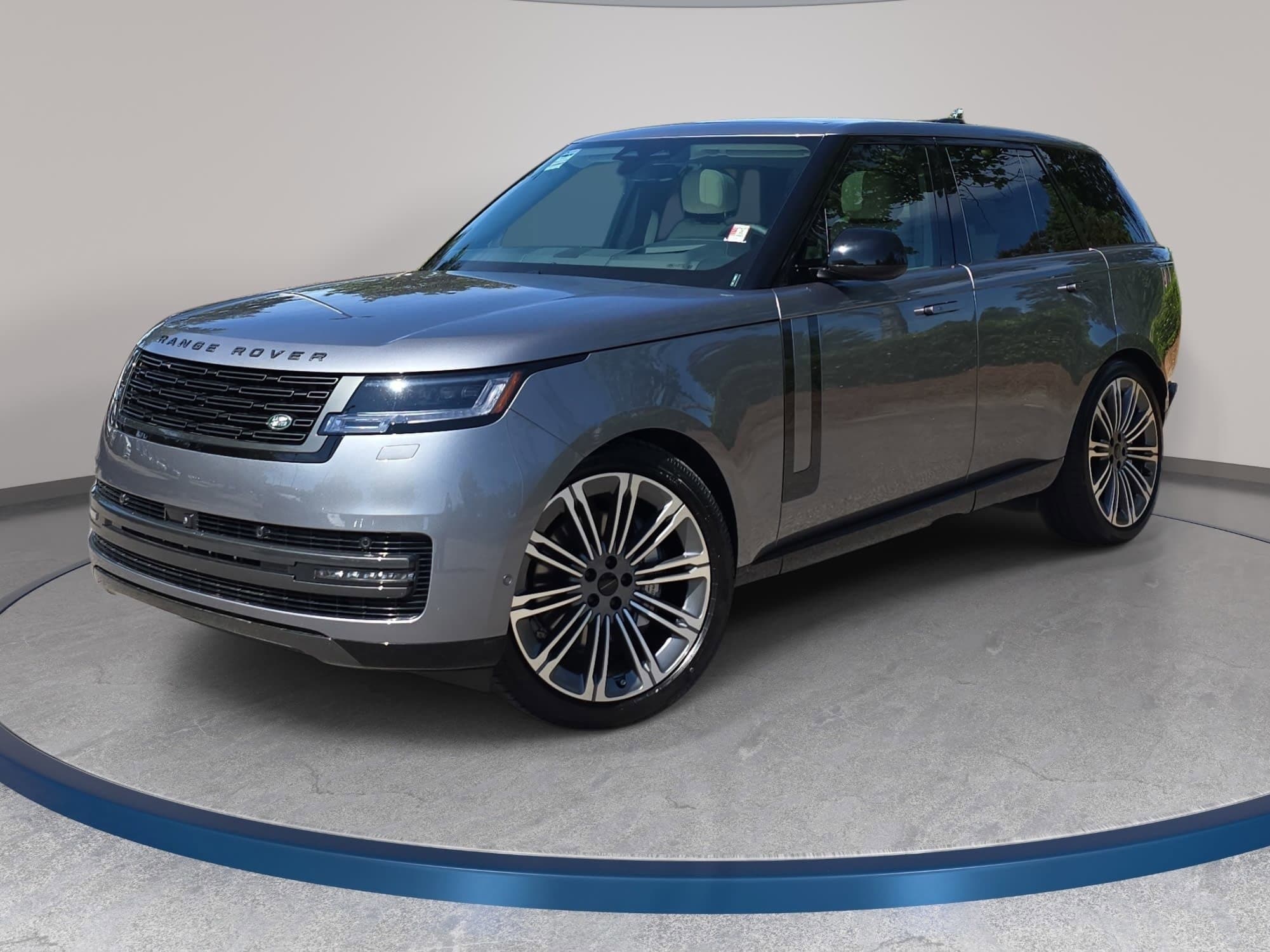 2026 Land Rover Range Rover 3.0 SE SWB's photo