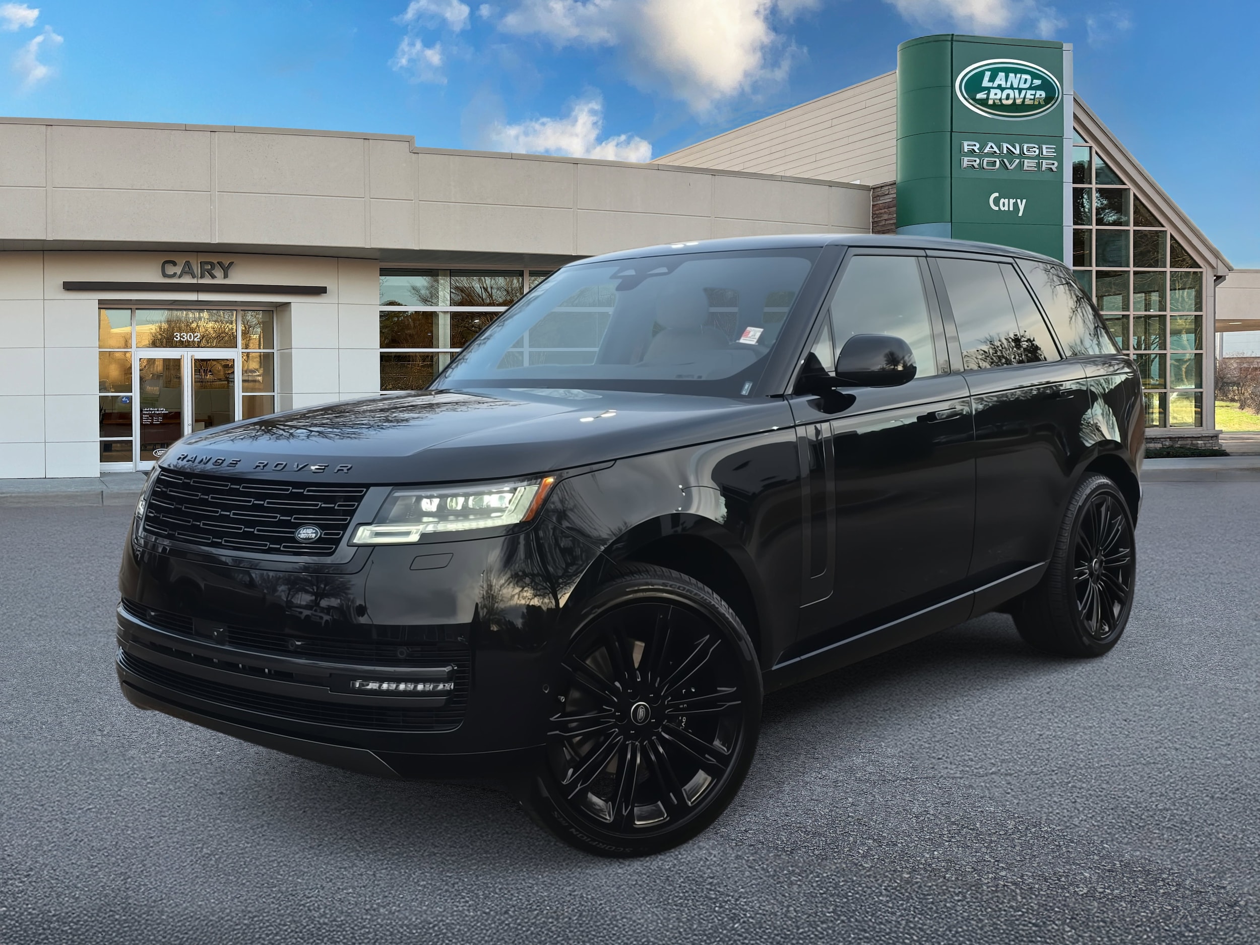 2025 Land Rover Range Rover SE's photo