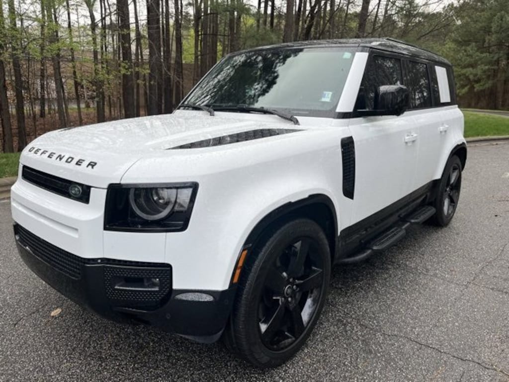 Certified 2025 Land Rover Defender X-Dynamic SE SUV