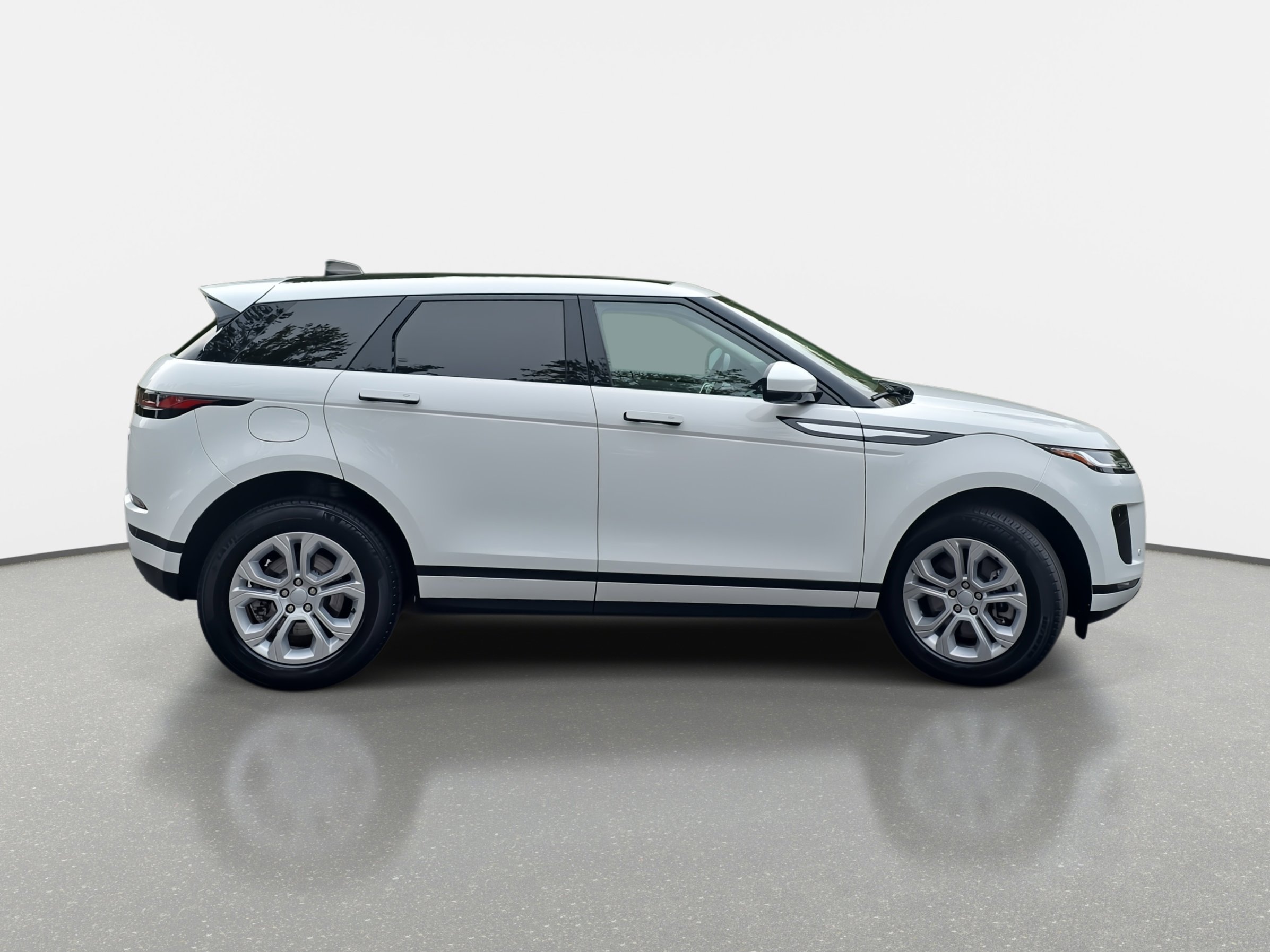 2023 Land Rover Range Rover Evoque S photo 3
